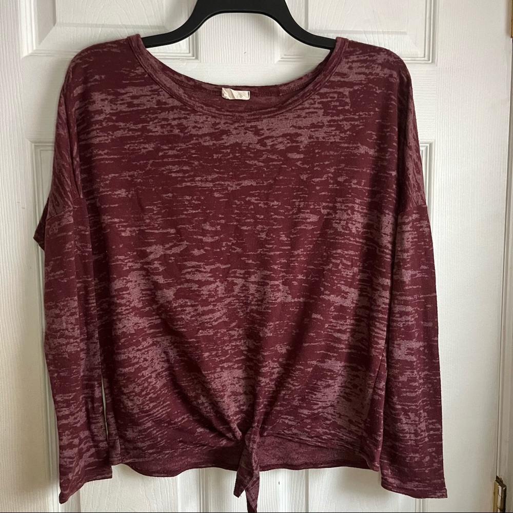 Caution to The Wind top with tie size M